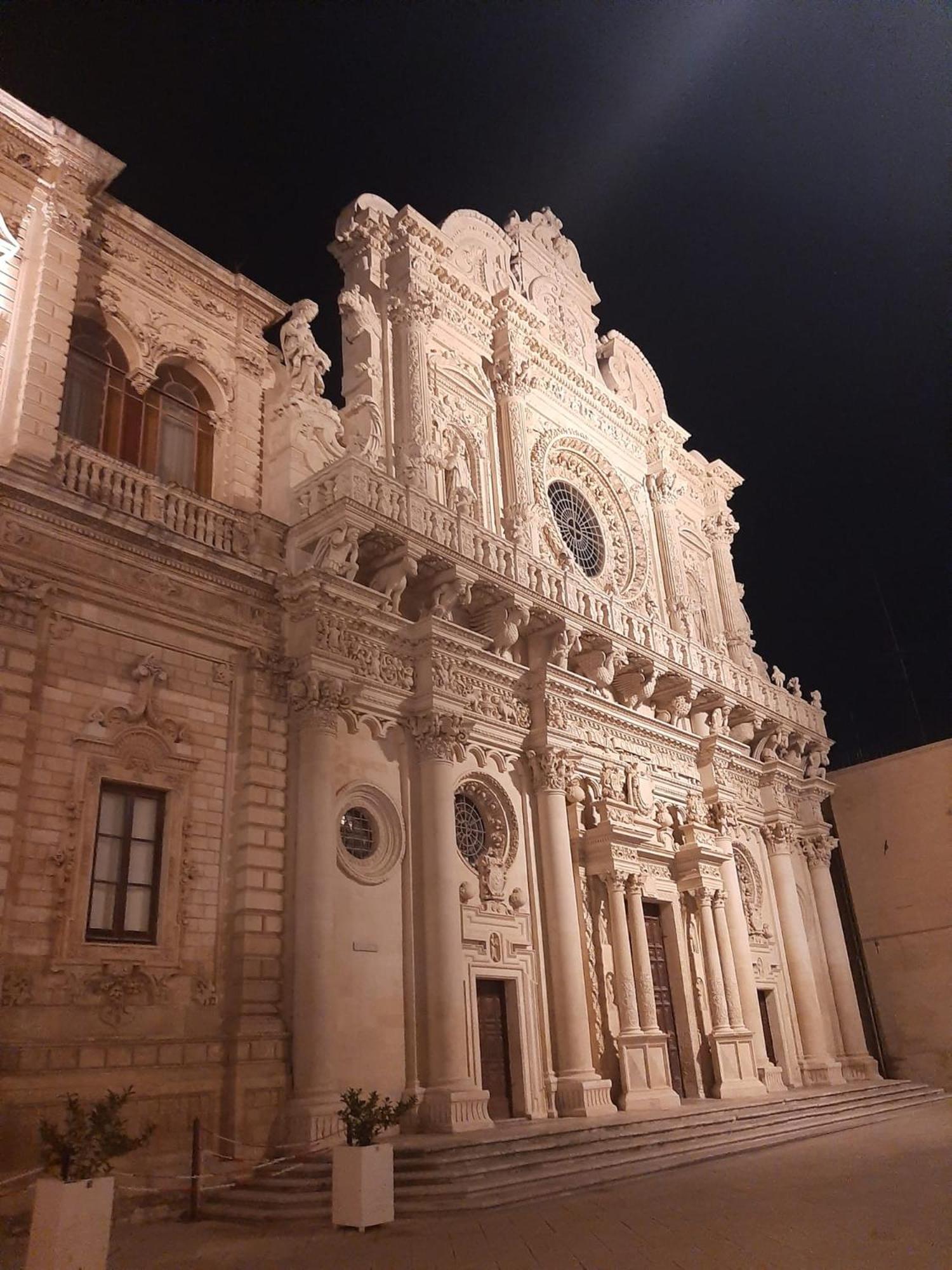La Dimora Del Pumo Apartman Lecce Kültér fotó