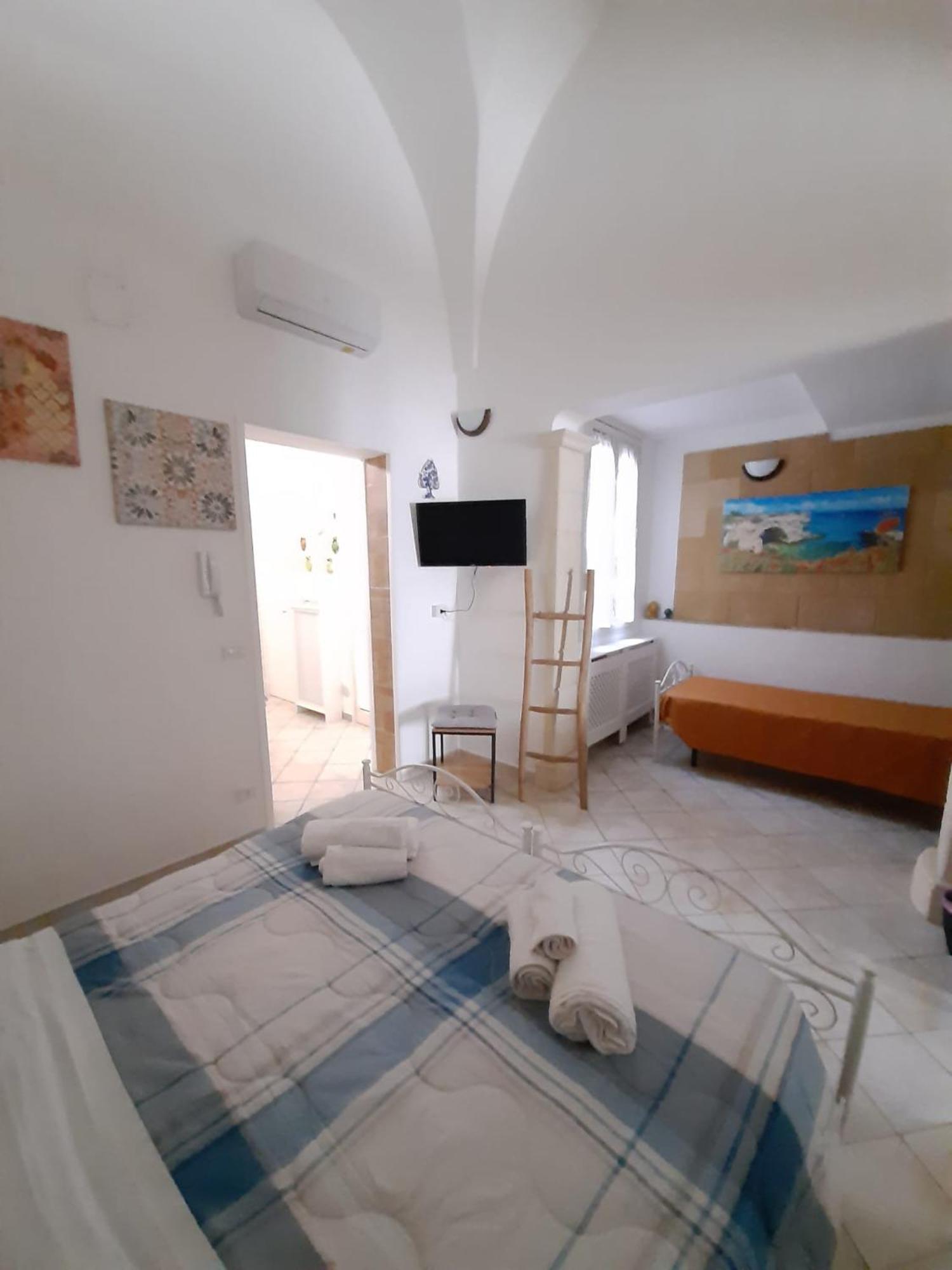 La Dimora Del Pumo Apartman Lecce Kültér fotó