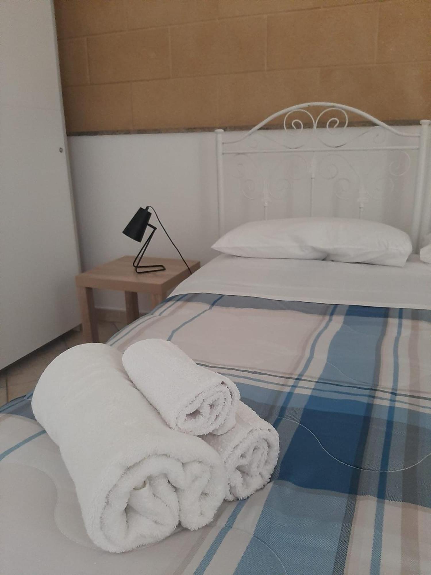 La Dimora Del Pumo Apartman Lecce Kültér fotó